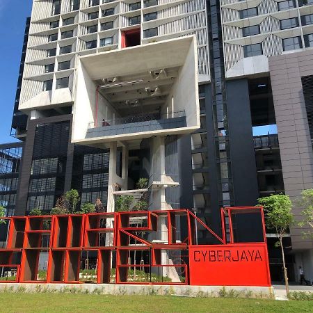 Tamarind Suites Cosy Studio Cyberjaya Exterior foto