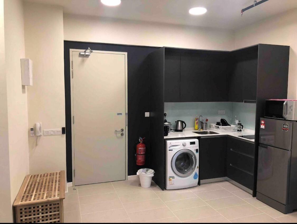 Tamarind Suites Cosy Studio Cyberjaya Exterior foto